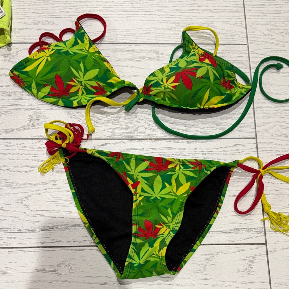 Green Leaf Print Tie-Side Bikini - Women's Swim